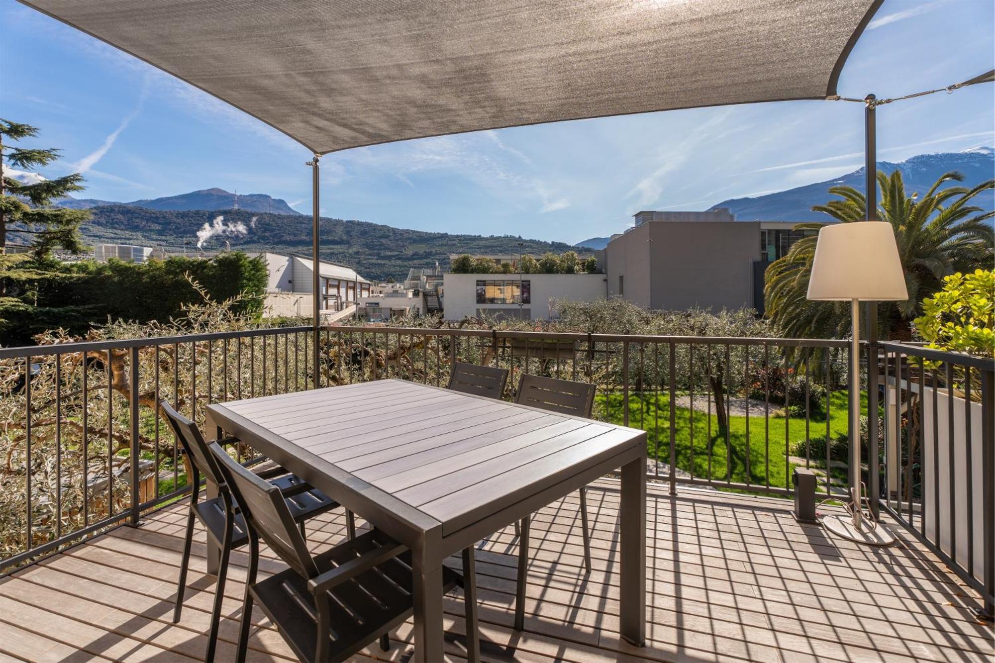 ריבה דל גארדה Residence Villa Degli Aranci מראה חיצוני תמונה