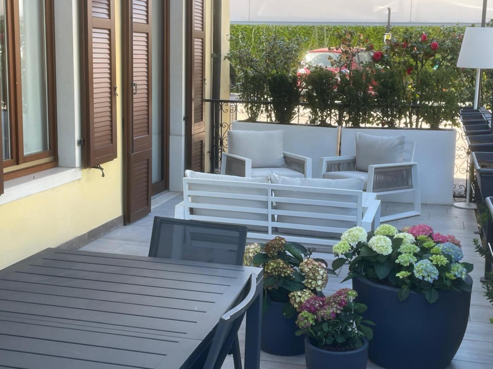 ריבה דל גארדה Residence Villa Degli Aranci מראה חיצוני תמונה